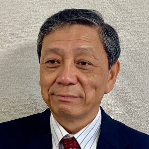 東野　輝夫