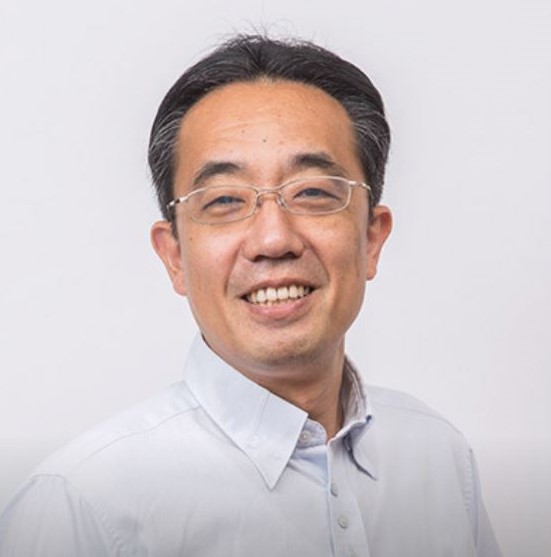 山下　茂